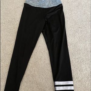 Medium Athletic Black Leggings